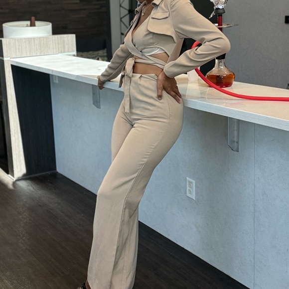 PrettyLittleThing Pants - PrettyLittleThing Beige Pantsuit